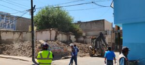 Detectan inmueble con daños estructurales en el Centro Histórico de Irapuato; lo derriban para evitar riesgos Detectan inmueble con daños estructurales en el Centro Histórico de Irapuato; lo derriban para evitar riesgos