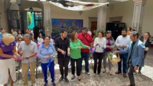 Cartonería con alma guanajuatense: Josué Eleazar Castro inaugura exposición en el Museo Salvador Almaraz Cartonería con alma guanajuatense: Josué Eleazar Castro inaugura exposición en el Museo Salvador Almaraz