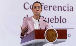 Claudia Sheinbaum plantea llevar el Tren Maya e Interoceánico a Guatemala y destaca cooperación con EE.UU Claudia Sheinbaum plantea llevar el Tren Maya e Interoceánico a Guatemala y destaca cooperación con EE.UU