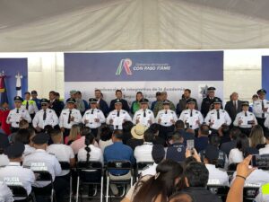Se gradúan 66 nuevos policías y agentes de tránsito en Irapuato: reforzarán la seguridad ciudadana Se gradúan 66 nuevos policías y agentes de tránsito en Irapuato: reforzarán la seguridad ciudadana