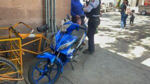 Infraccionan motos en banquetas del Centro Histórico Infraccionan motos en banquetas del Centro Histórico