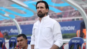Chivas despide a su entrenador tras quedar fuera del Clausura 2025 Chivas despide a su entrenador tras quedar fuera del Clausura 2025