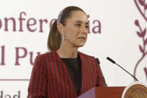 Asesinan en ataque directo a Ximena Guzmán, secretaria particular de Clara Brugada, y al asesor José Muñoz: Sheinbaum Asesinan en ataque directo a Ximena Guzmán, secretaria particular de Clara Brugada, y al asesor José Muñoz: Sheinbaum