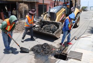 JAPAMI inicia programa de limpieza de bocas de tormenta para prevenir inundaciones en Irapuato JAPAMI inicia programa de limpieza de bocas de tormenta para prevenir inundaciones en Irapuato