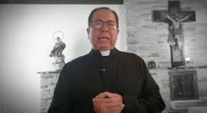 Fallece el padre Efrén Silva Plascencia, rector del Seminario Diocesano de Irapuato Fallece el padre Efrén Silva Plascencia, rector del Seminario Diocesano de Irapuato