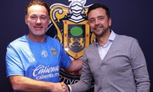 Gabriel Milito toma el mando en Chivas con la mira en el campeonato Gabriel Milito toma el mando en Chivas con la mira en el campeonato