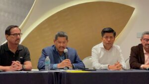 “El aborto no es un derecho”: Grupo cristiano arremete contra iniciativas puestas en el Congreso de Guanajuato “El aborto no es un derecho”: Grupo cristiano arremete contra iniciativas puestas en el Congreso de Guanajuato