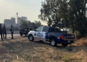 ABANDONAN OTRO CUERPO HUMANO EN LA CARRETERA A CELAYA ABANDONAN OTRO CUERPO HUMANO EN LA CARRETERA A CELAYA