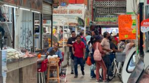 Irapuato actualizará reglamento de mercados para regularizar tianguis y combatir el comercio informal Irapuato actualizará reglamento de mercados para regularizar tianguis y combatir el comercio informal