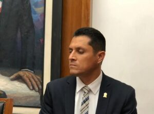 CONFIRMAN CAMBIO EN DIRECCIÓN DE FISCALIZACIÓN EN SALAMANCA Y POLICÍA MUNICIPAL RECIBE FORMALMENTE A NUEVO COMISARIO CONFIRMAN CAMBIO EN DIRECCIÓN DE FISCALIZACIÓN EN SALAMANCA Y POLICÍA MUNICIPAL RECIBE FORMALMENTE A NUEVO COMISARIO