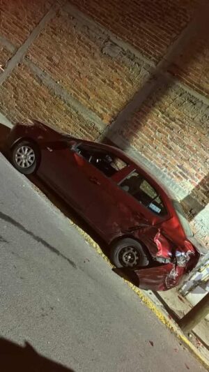 EN OTRO HECHO EN EL QUE FUNCIONARIOS MUNICIPALES HAN SIDO SEÑALADOS DE COMETER FALTAS EN ESTADO DE EBRIEDAD, UN MOTOCICLISTA RESULTÓ LESIONADO EN OTRO HECHO EN EL QUE FUNCIONARIOS MUNICIPALES HAN SIDO SEÑALADOS DE COMETER FALTAS EN ESTADO DE EBRIEDAD, UN MOTOCICLISTA RESULTÓ LESIONADO
