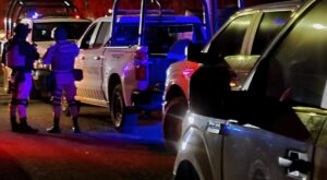 Asesinan a alcalde de Tacámbaro y su escolta Asesinan a alcalde de Tacámbaro y su escolta