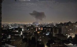 Mueren cuatro niños y 121 civiles resultan heridos tras un bombardeo israelí en Irán Mueren cuatro niños y 121 civiles resultan heridos tras un bombardeo israelí en Irán