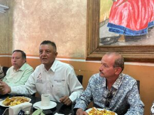 Exigen apoyo real a migrantes: “Llegan 70 mil millones de dólares al país ¿y el gobierno qué da a cambio?” cuestiona AFAMI Exigen apoyo real a migrantes: “Llegan 70 mil millones de dólares al país ¿y el gobierno qué da a cambio?” cuestiona AFAMI