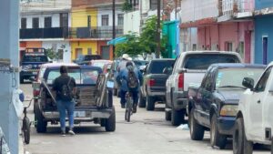 Armas usadas en masacre de Barrio Nuevo estaban ligadas a otros crímenes; velan a las víctimas en medio del dolor comunitario Armas usadas en masacre de Barrio Nuevo estaban ligadas a otros crímenes; velan a las víctimas en medio del dolor comunitario