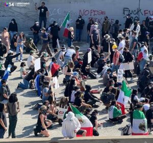 Tensión en Paramount: redada migratoria desata protestas y violencia frente a un Home Depot Tensión en Paramount: redada migratoria desata protestas y violencia frente a un Home Depot