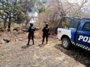 UN MUERTO Y DOS HERIDOS, DAÑOS E INCENDIO DE UNA VIVIENDA FUE EL RESULTADO DE TRES AGRESIONES CON ARMAS DE FUEGO SUCEDIDAS EN LAS ÚLTIMAS 24 HORAS UN MUERTO Y DOS HERIDOS, DAÑOS E INCENDIO DE UNA VIVIENDA FUE EL RESULTADO DE TRES AGRESIONES CON ARMAS DE FUEGO SUCEDIDAS EN LAS ÚLTIMAS 24 HORAS