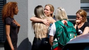 Diez muertos y varios heridos de gravedad tras tiroteo en escuela de Austria Diez muertos y varios heridos de gravedad tras tiroteo en escuela de Austria