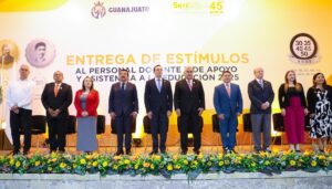 Reconoce Gobierno de la Gente al SNTE por ser una columna vertebral para la educación en Guanajuato Reconoce Gobierno de la Gente al SNTE por ser una columna vertebral para la educación en Guanajuato