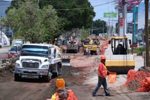 Inicia antes de lo previsto la segunda etapa de modernización del bulevar a Villas de Irapuato Inicia antes de lo previsto la segunda etapa de modernización del bulevar a Villas de Irapuato