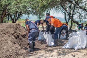 Atienden autoridades afectaciones por lluvias en comunidad Tejamanil; no hay daños a viviendas Atienden autoridades afectaciones por lluvias en comunidad Tejamanil; no hay daños a viviendas
