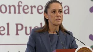 “Es un exceso que una ciudadana deba disculparse 30 días”: Sheinbaum critica sanción del TEPJF “Es un exceso que una ciudadana deba disculparse 30 días”: Sheinbaum critica sanción del TEPJF