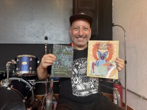 Sobrevivir también es rebelarse: Entrevista con Gregorio Craig Lewis Sobrevivir también es rebelarse: Entrevista con Gregorio Craig Lewis