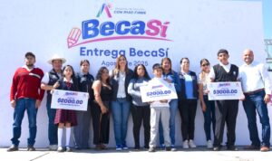 Llevan programa ‘Beca Sí’ a comunidades rurales de Irapuato Llevan programa ‘Beca Sí’ a comunidades rurales de Irapuato