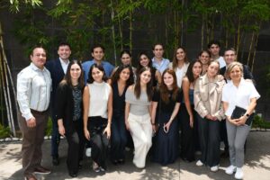 Jóvenes logran entrega de auxiliares auditivos a personas de Irapuato Jóvenes logran entrega de auxiliares auditivos a personas de Irapuato