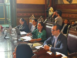 Ayuntamiento de Irapuato aprueba arrendamiento de parque vehicular para Seguridad Ciudadana Ayuntamiento de Irapuato aprueba arrendamiento de parque vehicular para Seguridad Ciudadana