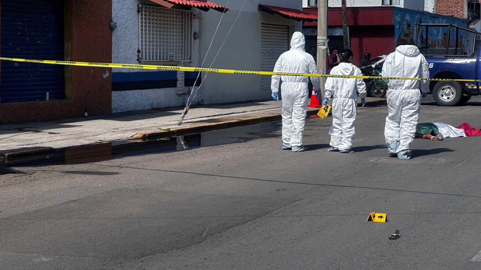 Mujer pierde la vida tras ser atropellada por un taxi en Irapuato | T ...