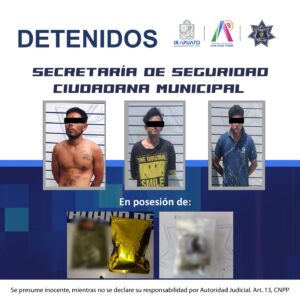 Policía Municipal detiene a tres personas con presunta marihuana en Irapuato Policía Municipal detiene a tres personas con presunta marihuana en Irapuato