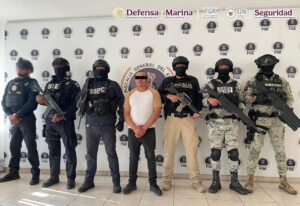 EN ACCIONES DIFERENTES ELEMENTOS FEDERALES DE MORELOS Y GUANAJUATO DETUVIERON A UN GENERADOR DE VIOLENCIA Y UN EXTORSIONADOR DE 50 COMERCIANTES SALMANTINOS EN ACCIONES DIFERENTES ELEMENTOS FEDERALES DE MORELOS Y GUANAJUATO DETUVIERON A UN GENERADOR DE VIOLENCIA Y UN EXTORSIONADOR DE 50 COMERCIANTES SALMANTINOS