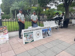INSTALAN MÓDULO DE INFORMACIÓN PARA JÓVENES QUE QUIERAN INTEGRARSE A LA GUARDIA NACIONAL INSTALAN MÓDULO DE INFORMACIÓN PARA JÓVENES QUE QUIERAN INTEGRARSE A LA GUARDIA NACIONAL
