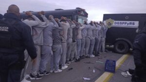 Trasladan a Chiapas a 30 reos vinculados al Cártel de Sinaloa Trasladan a Chiapas a 30 reos vinculados al Cártel de Sinaloa