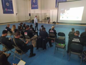 Policías de Irapuato se capacitan en uso de tecnología para combatir delitos Policías de Irapuato se capacitan en uso de tecnología para combatir delitos