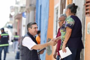“Tocando Puertas”: El Gobierno de la Gente, llega a los hogares guanajuatenses “Tocando Puertas”: El Gobierno de la Gente, llega a los hogares guanajuatenses