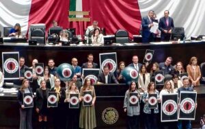 Diputados aprueban reforma al Código Fiscal que permite al SAT vigilar operaciones de plataformas digitales Diputados aprueban reforma al Código Fiscal que permite al SAT vigilar operaciones de plataformas digitales