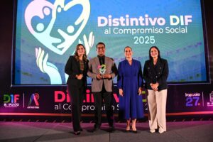 Reconocen con Distintivo DIF a aliados estratégicos en Irapuato Reconocen con Distintivo DIF a aliados estratégicos en Irapuato