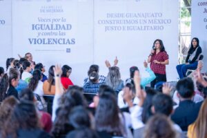 Recogen propuestas de más de mil mujeres para fortalecer políticas de igualdad en Guanajuato Recogen propuestas de más de mil mujeres para fortalecer políticas de igualdad en Guanajuato