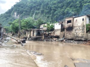 Veracruz e Hidalgo concentran 64 víctimas fatales y 65 desparecidos tras inundaciones Veracruz e Hidalgo concentran 64 víctimas fatales y 65 desparecidos tras inundaciones