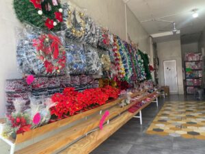 Aumenta venta de productos navideños en Salamanca, pero sin revisión de seguridad Aumenta venta de productos navideños en Salamanca, pero sin revisión de seguridad