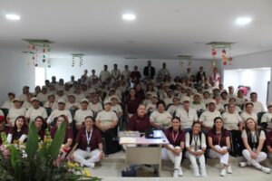 CAPACITARON A ADULTOS MAYORES Y JÓVENES EN HOSPITALES IMSS SALAMANCA Y LEÓN CAPACITARON A ADULTOS MAYORES Y JÓVENES EN HOSPITALES IMSS SALAMANCA Y LEÓN