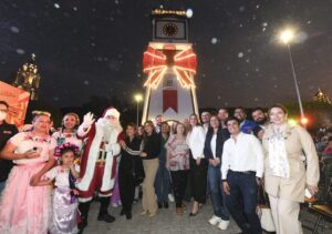 Llega la villa navideña «fiestas de paz 2025» a Irapuato con tobogán de 6 metros y meta de 65 mil juguetes Llega la villa navideña «fiestas de paz 2025» a Irapuato con tobogán de 6 metros y meta de 65 mil juguetes