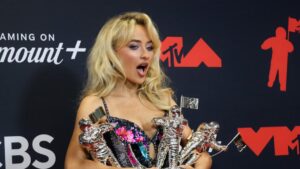 Sabrina Carpenter arremete contra el gobierno de EU por usar su canción en video antiinmigrantes Sabrina Carpenter arremete contra el gobierno de EU por usar su canción en video antiinmigrantes