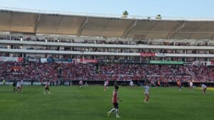 Chivas golea 4-0 a Irapuato en partido amistoso en el Sergio León Chávez Chivas golea 4-0 a Irapuato en partido amistoso en el Sergio León Chávez