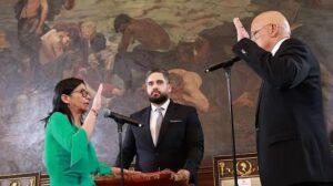 Delcy Rodríguez asume como presidenta encargada de Venezuela tras detención de Nicolás Maduro Delcy Rodríguez asume como presidenta encargada de Venezuela tras detención de Nicolás Maduro