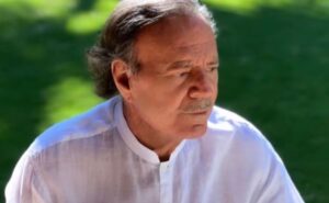 Fiscalía abre investigación contra Julio Iglesias por presuntas agresiones sexuales a empleadas Fiscalía abre investigación contra Julio Iglesias por presuntas agresiones sexuales a empleadas
