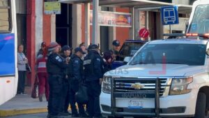 Ladrón intenta huir y policías logran detenerlo en centro histórico de Irapuato Ladrón intenta huir y policías logran detenerlo en centro histórico de Irapuato