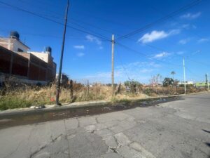 Terreno municipal destinado a mercado opera como tiradero clandestino en Salamanca Terreno municipal destinado a mercado opera como tiradero clandestino en Salamanca